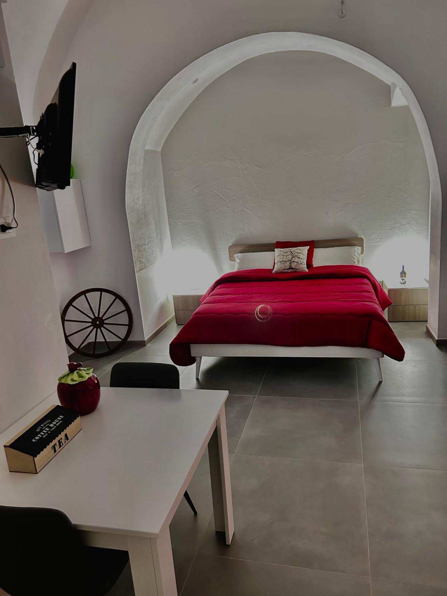 Отель Tellmewhy Puglia Корато Экстерьер фото